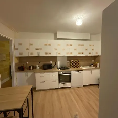빌라 Grande Maison En Pierre A - 3 Chambres, Parking, Proche Saint-emilion